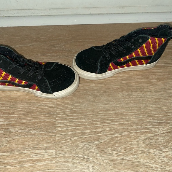 Harry Potter Toddler 9 Vans High Top Gryffindor - Picture 4 of 8